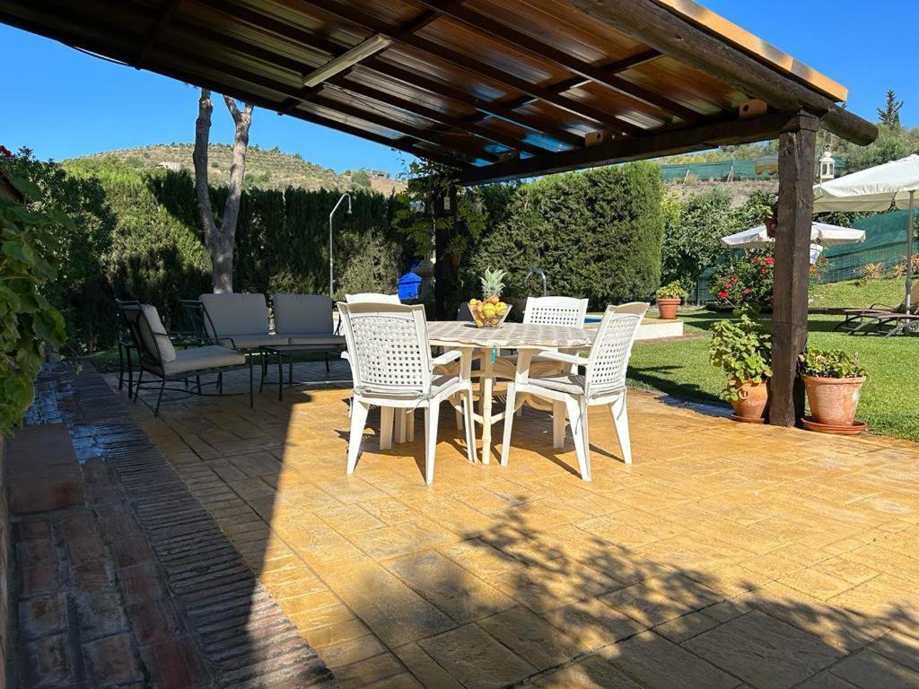 Casa Rural Cupiana Piscina privada Málaga Exterior foto