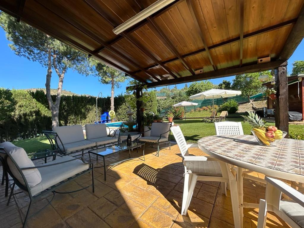 Casa Rural Cupiana Piscina privada Málaga Exterior foto
