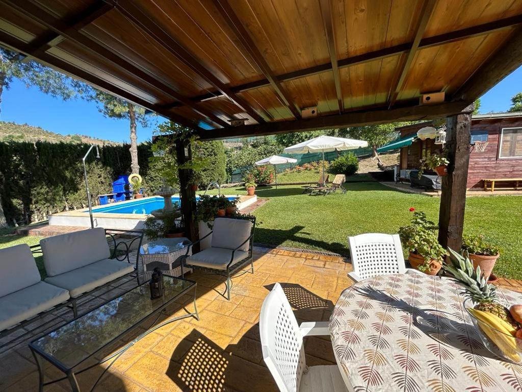 Casa Rural Cupiana Piscina privada Málaga Exterior foto